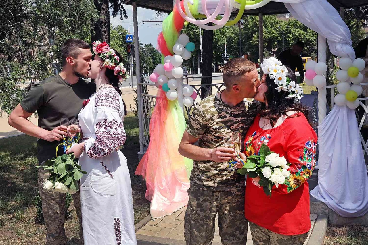 Як дізнатися, скільки буде шлюбів: методи демографічного прогнозу та актуальна статистика